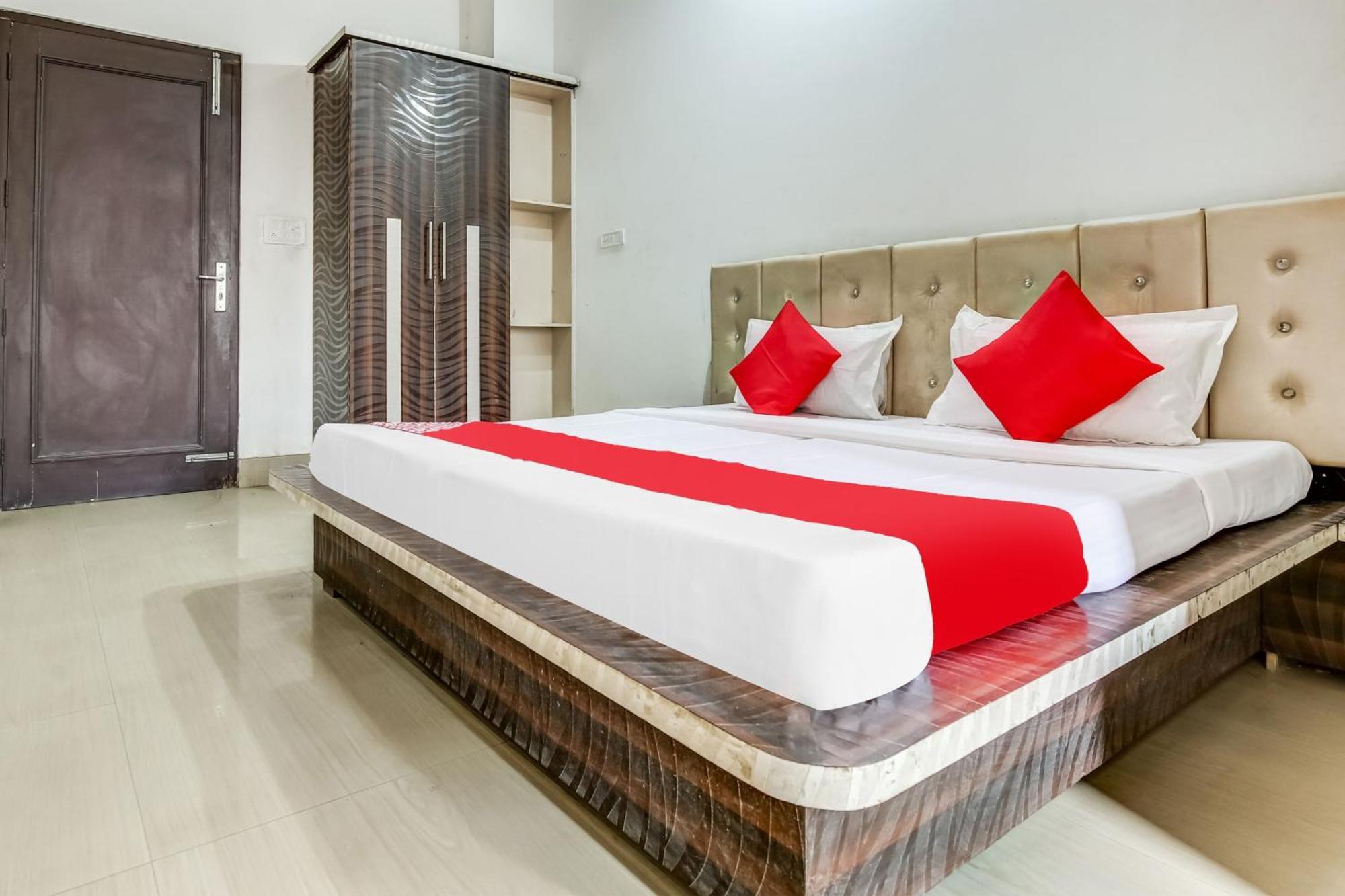 Flagship Hotel Big Boss Kurukshetra Εξωτερικό φωτογραφία