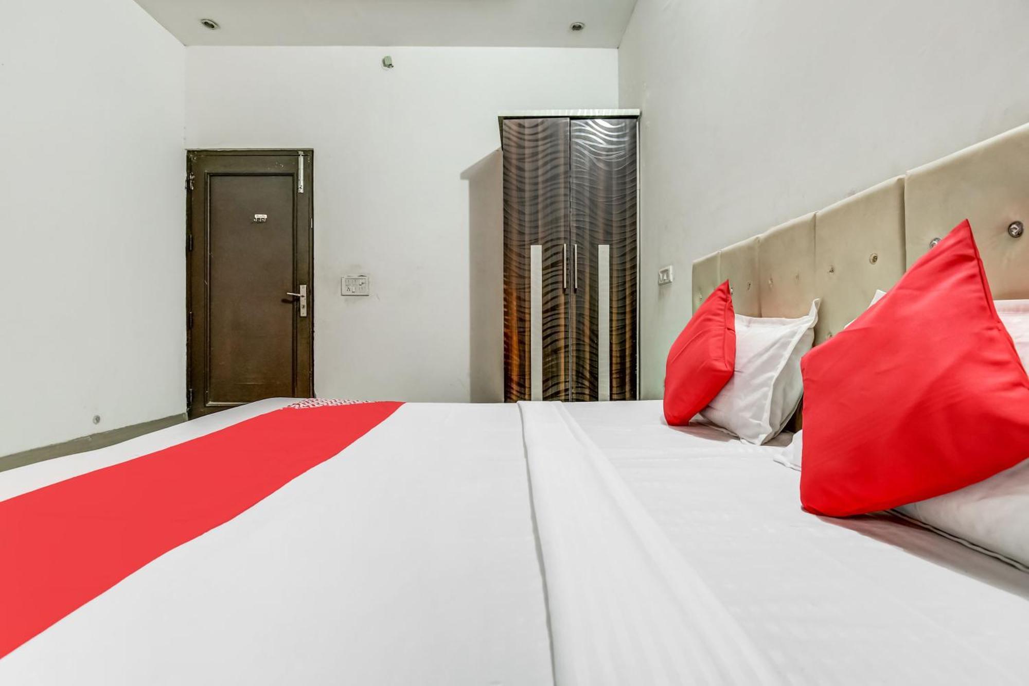 Flagship Hotel Big Boss Kurukshetra Εξωτερικό φωτογραφία