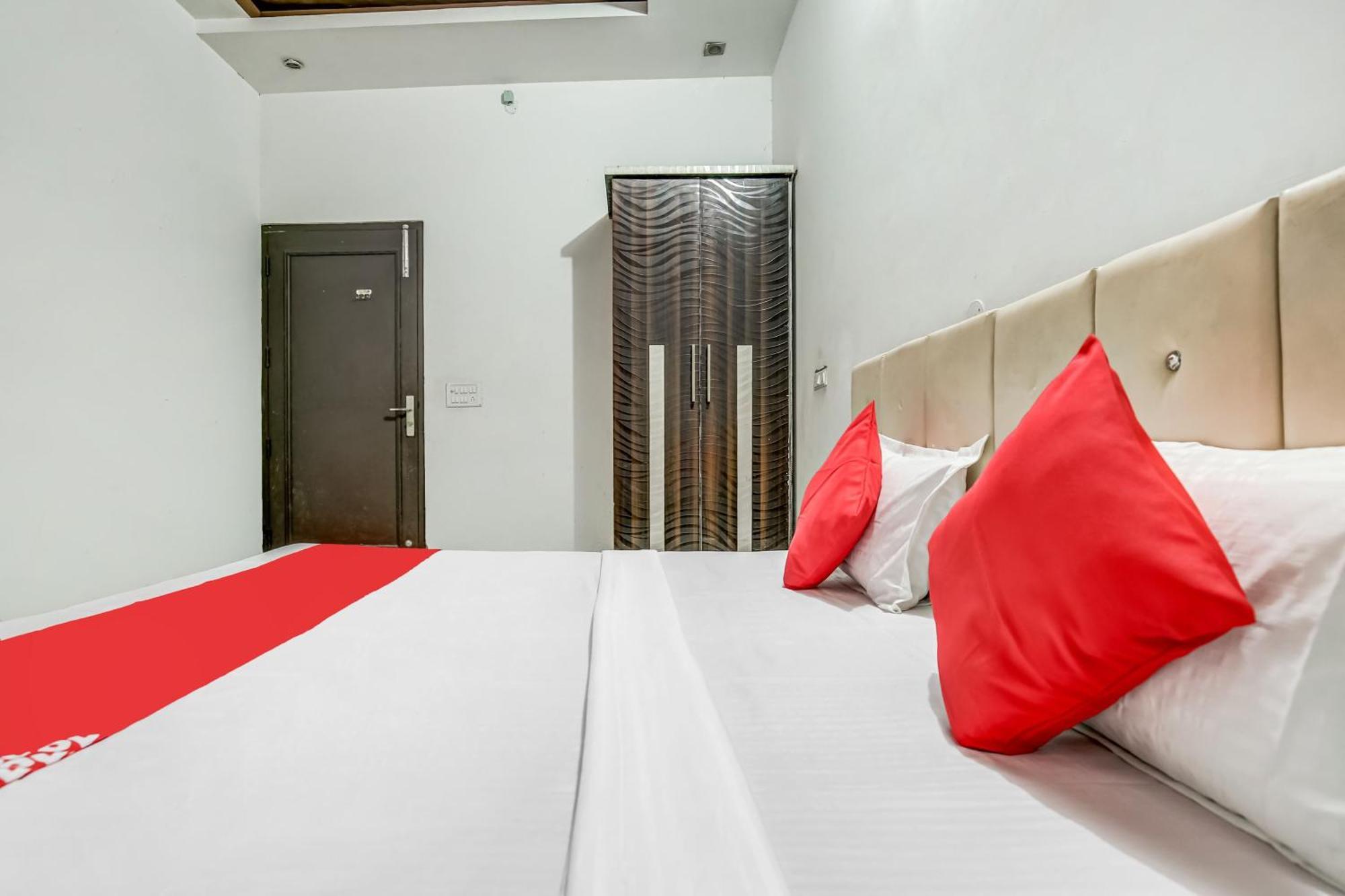 Flagship Hotel Big Boss Kurukshetra Εξωτερικό φωτογραφία