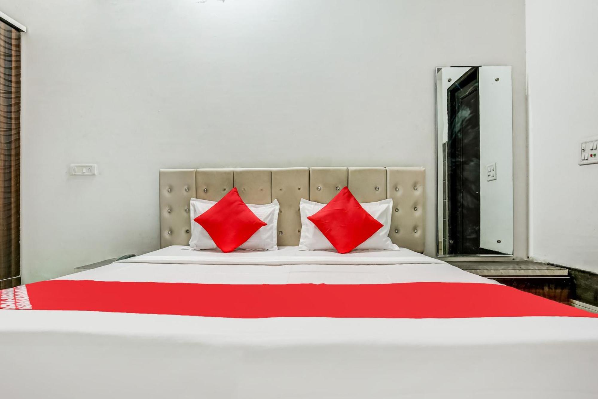 Flagship Hotel Big Boss Kurukshetra Εξωτερικό φωτογραφία